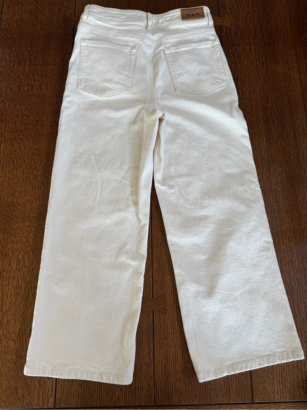 Sezane Le Crop Wide-Leg High-Rise Jeans in Mottled Ecru - Picture 3 of 5